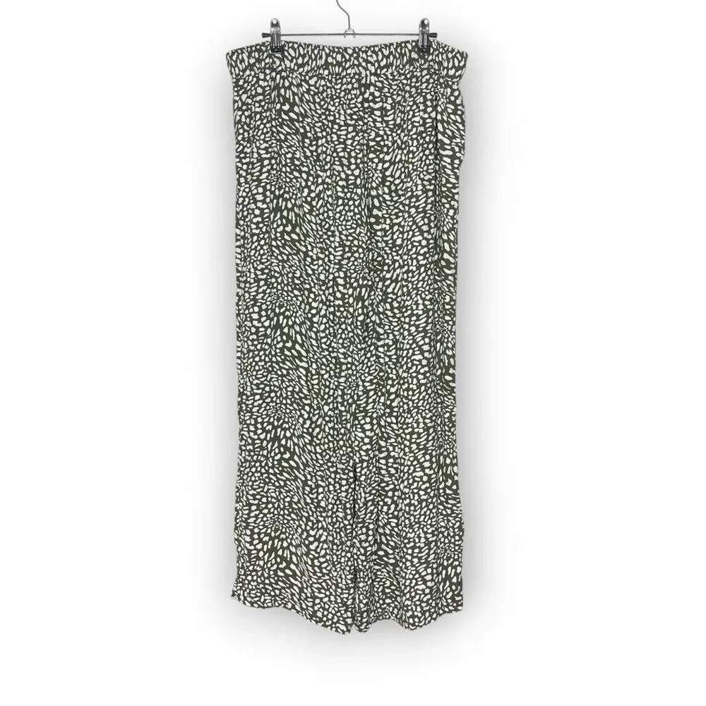Ann Taylor Loft Wide Leg White Green Animal Print Crop Pants Women's Size Large